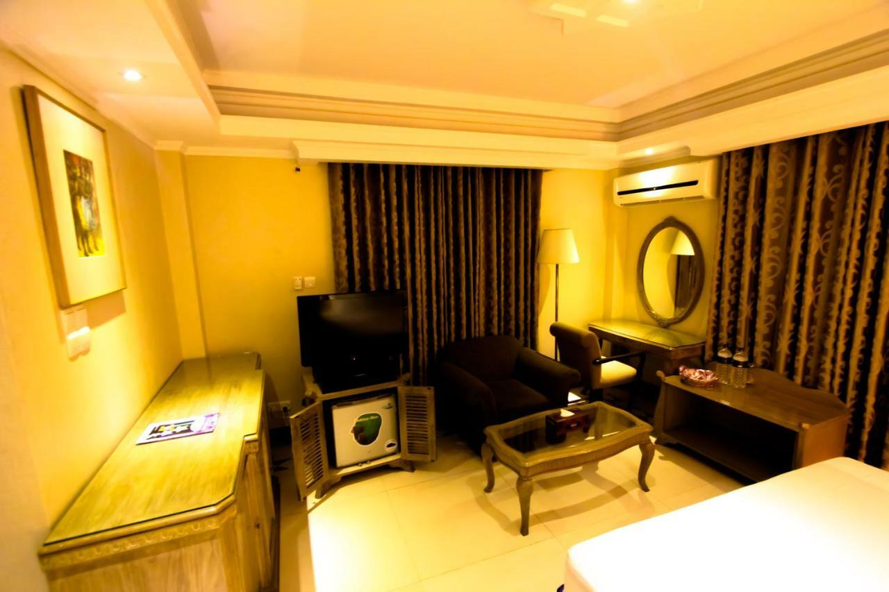 Sea Shell Residence Dhaka Eksteriør bilde